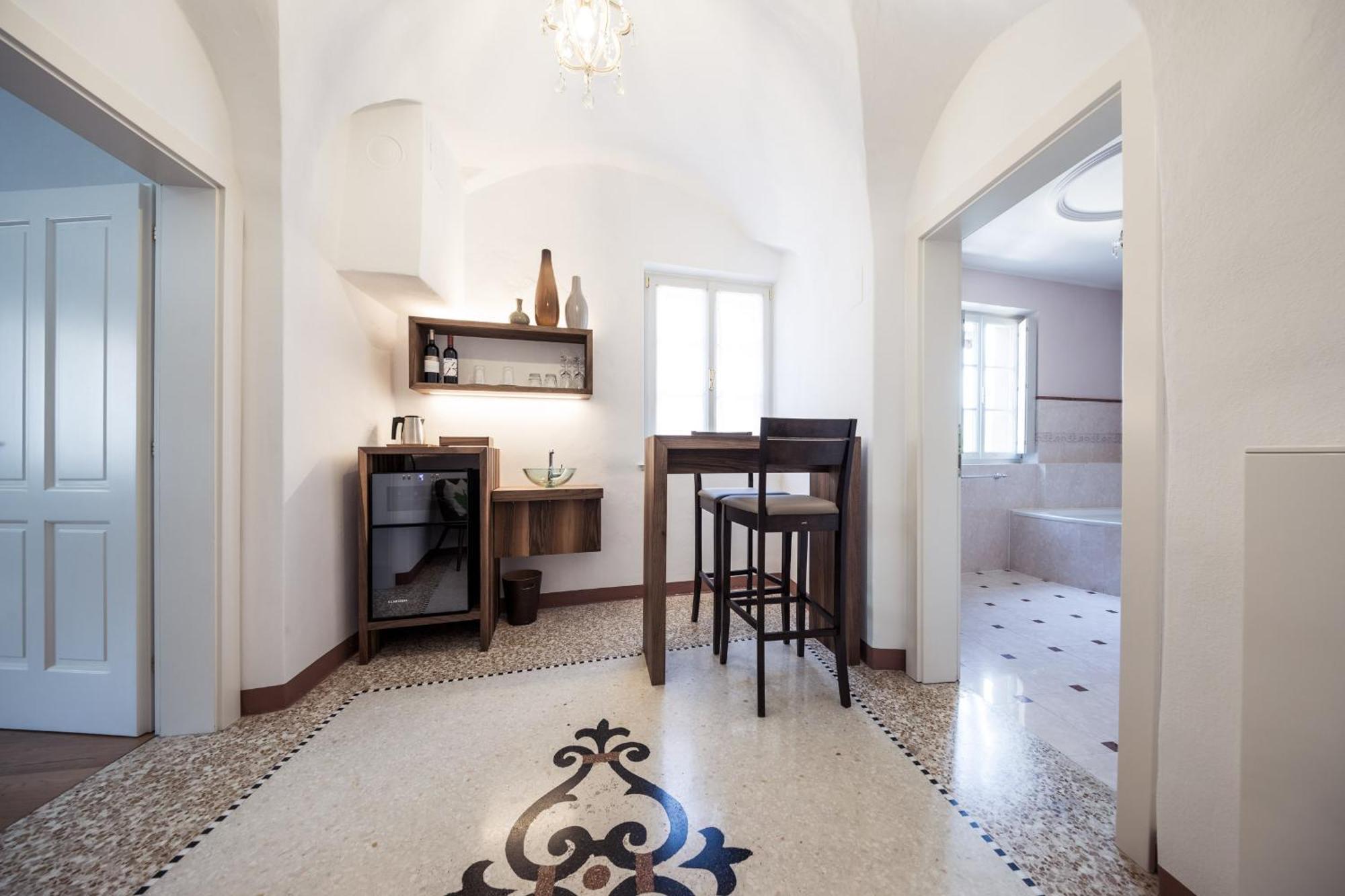 Romantik Hotel Jagdhof Caldaro Ngoại thất bức ảnh