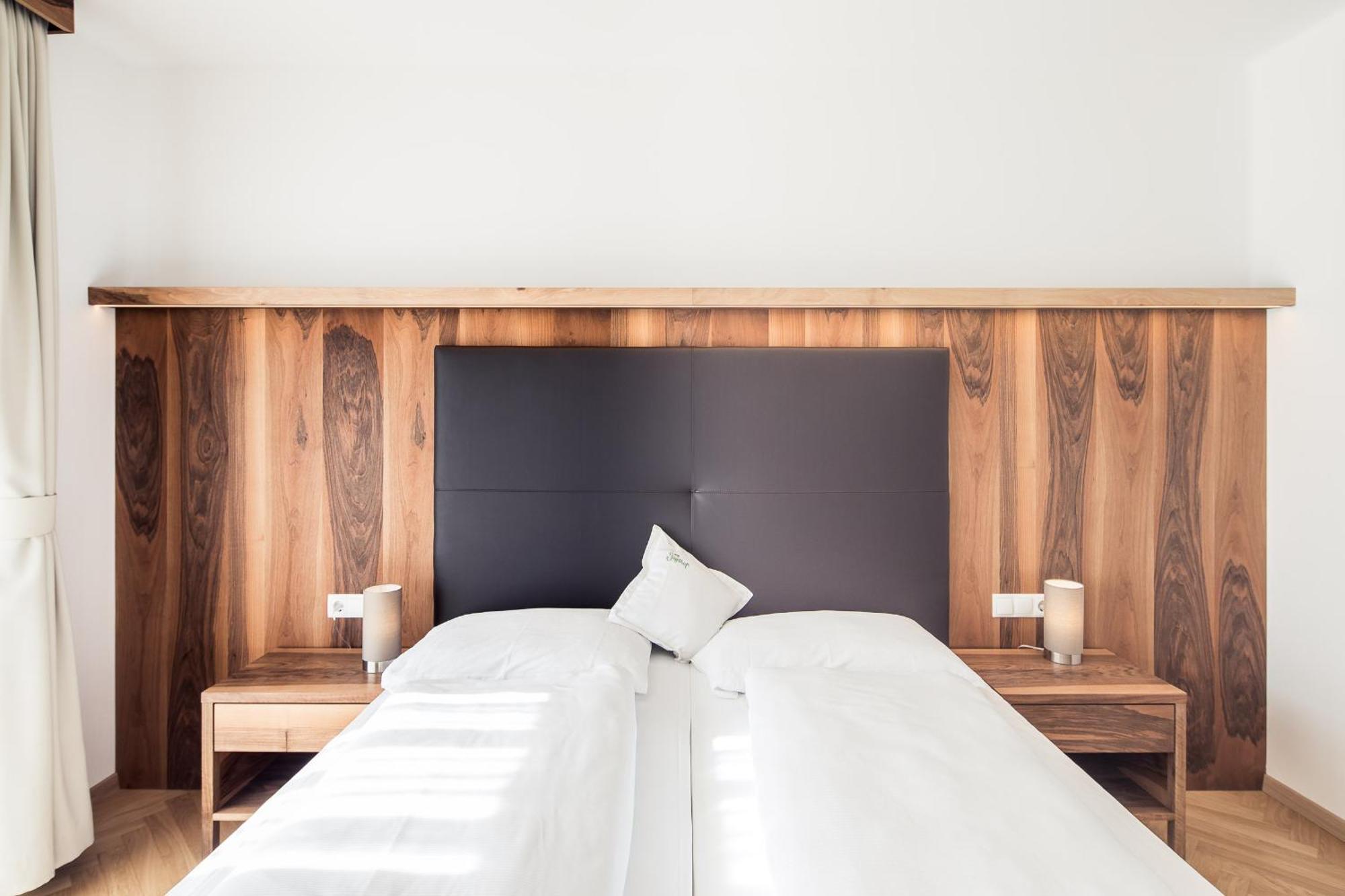 Romantik Hotel Jagdhof Caldaro Ngoại thất bức ảnh